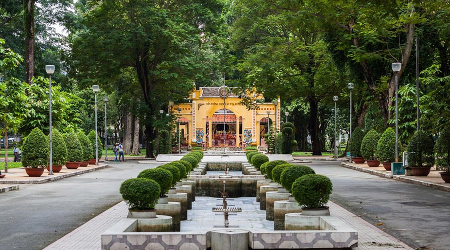 Tại sao nên chọn thuê xe máy điện VinFast để bảo vệ môi trường tại TPHCM?